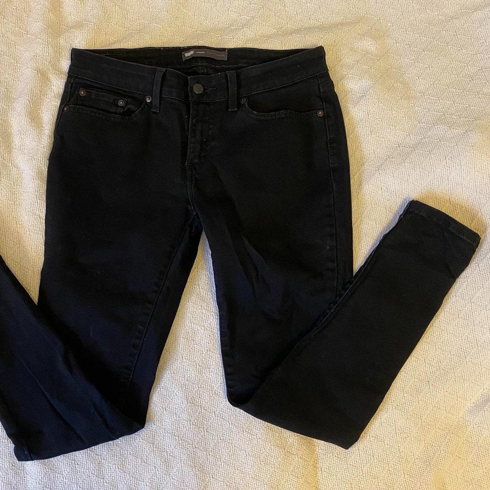 Levi's (WOMEN) 30 x 32 - Black Jean Leggings